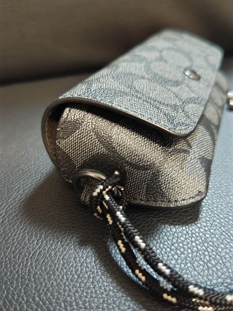 『コーチCOACH』メガネ、サングラスケース