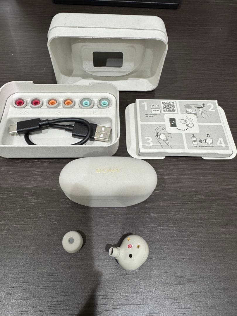 【美品】sony wf-1000xm5 充電器付き