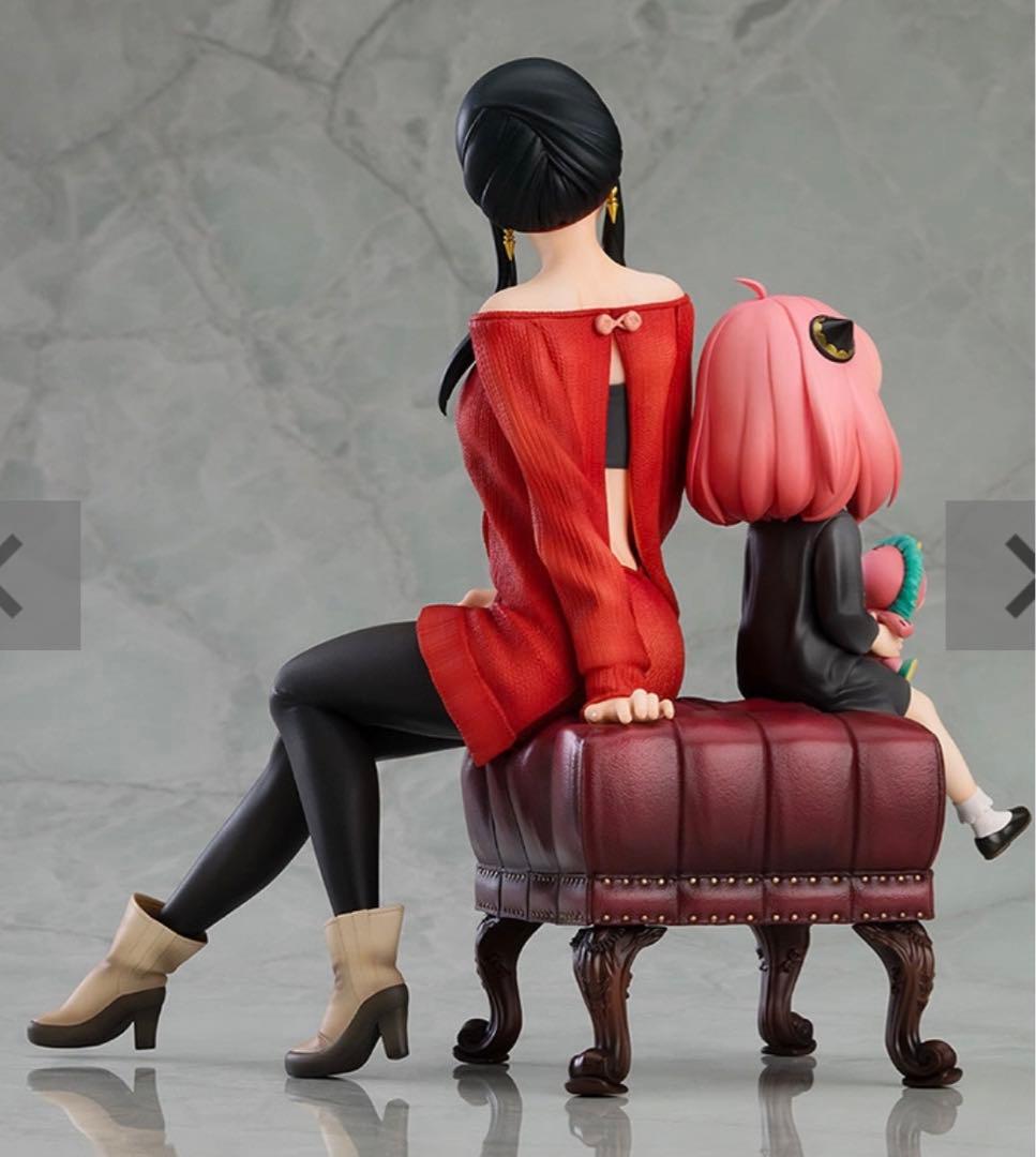 SPY×FAMILY フィギュア　アーニャ　ヨル