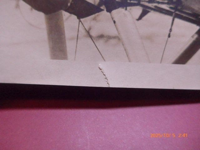 貴重！戦前の複葉機と二人のパイロットの写真です。当時のものです