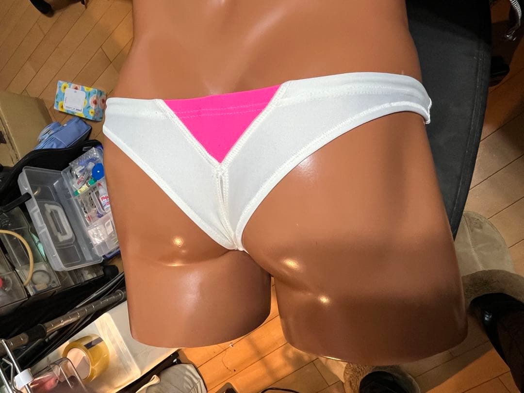 AQUX ロゴ入り競泳水着 ハンケツローライズ　競パン　A25517M