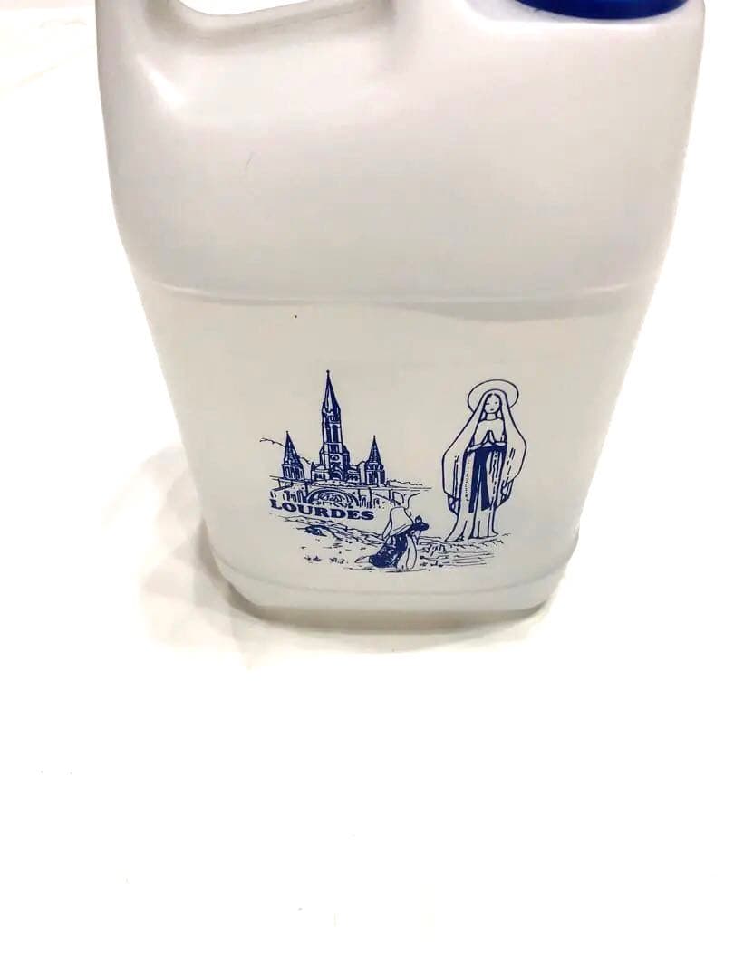 (聖地巡礼)(フランス・ルルド地方)ルルドの泉でくんだ奇跡の聖水＊大容量