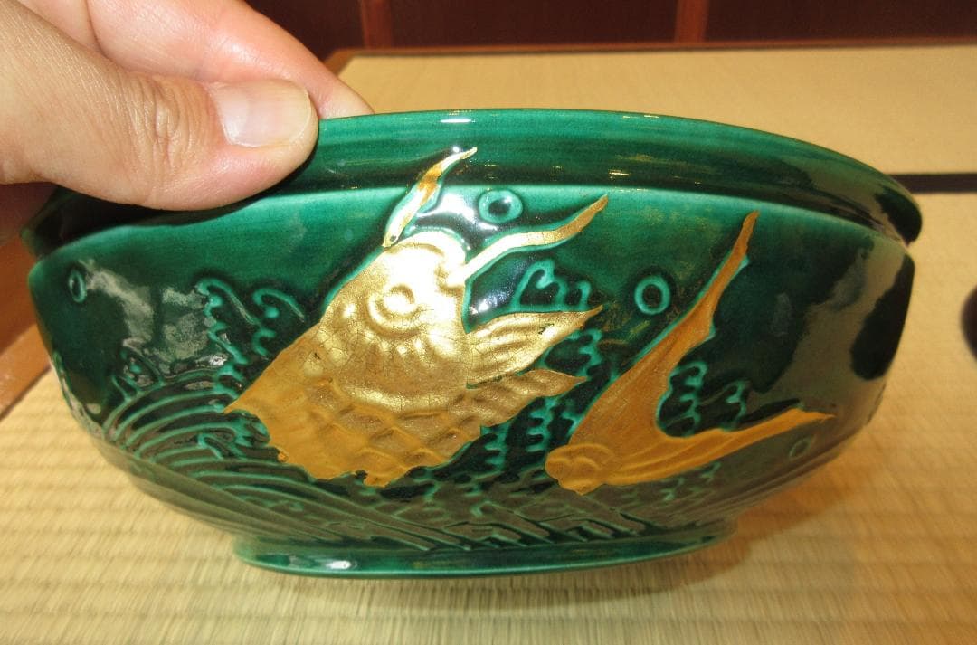 送料込【逢絢亭】茶道具 平水指 萬古焼 青交趾 荒磯の図 割蓋付 加賀瑞山 共箱