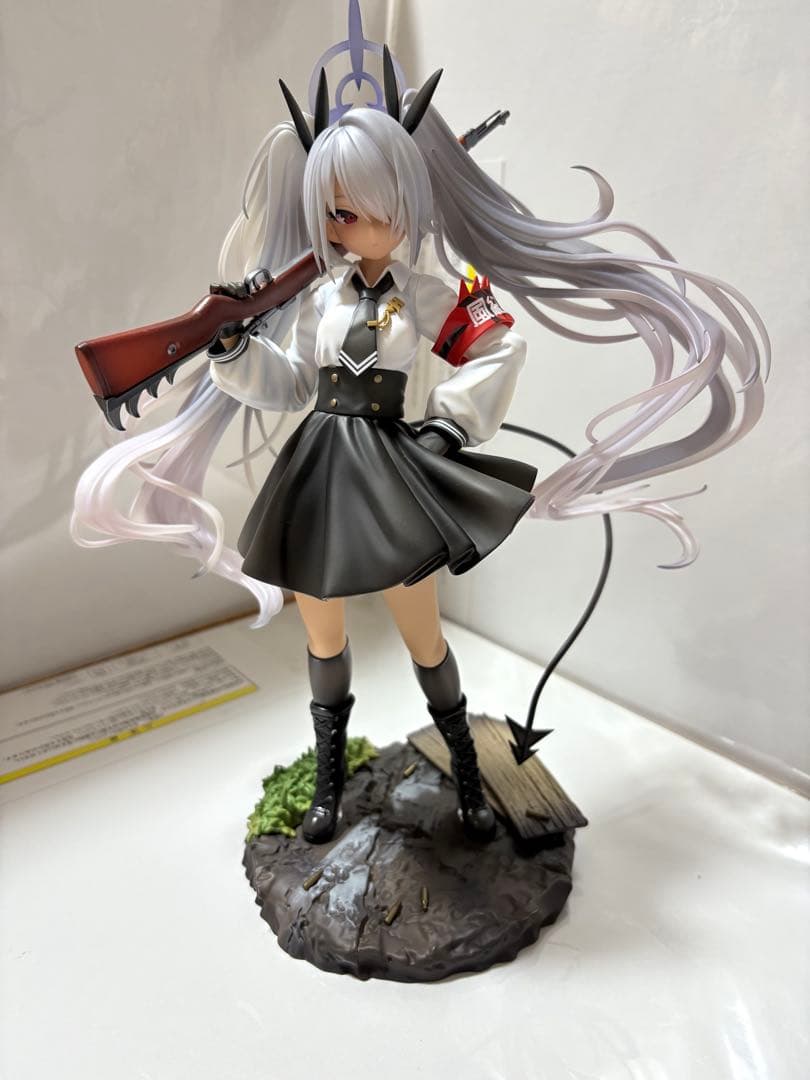 ブルーアーカイブ　銀鏡イオリ1/7スケールフィギュア　スピリテイル