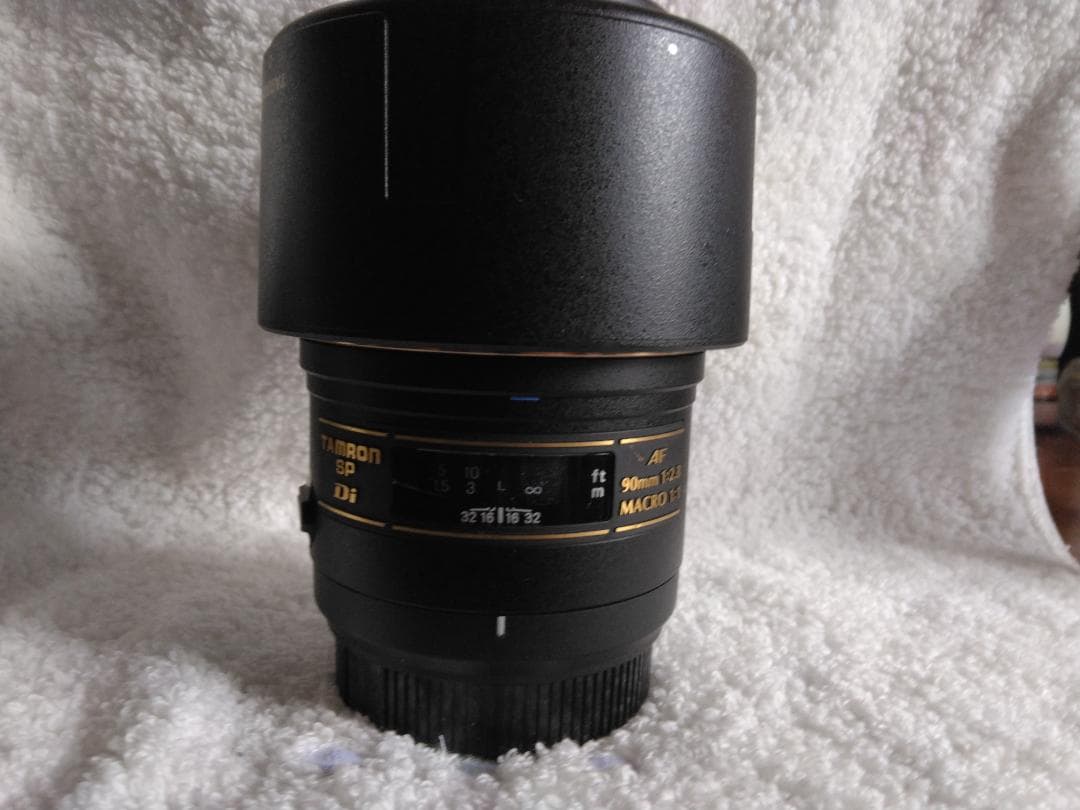 タムロン SP AF90mm F/2.8 Di MACRO(Model272E)