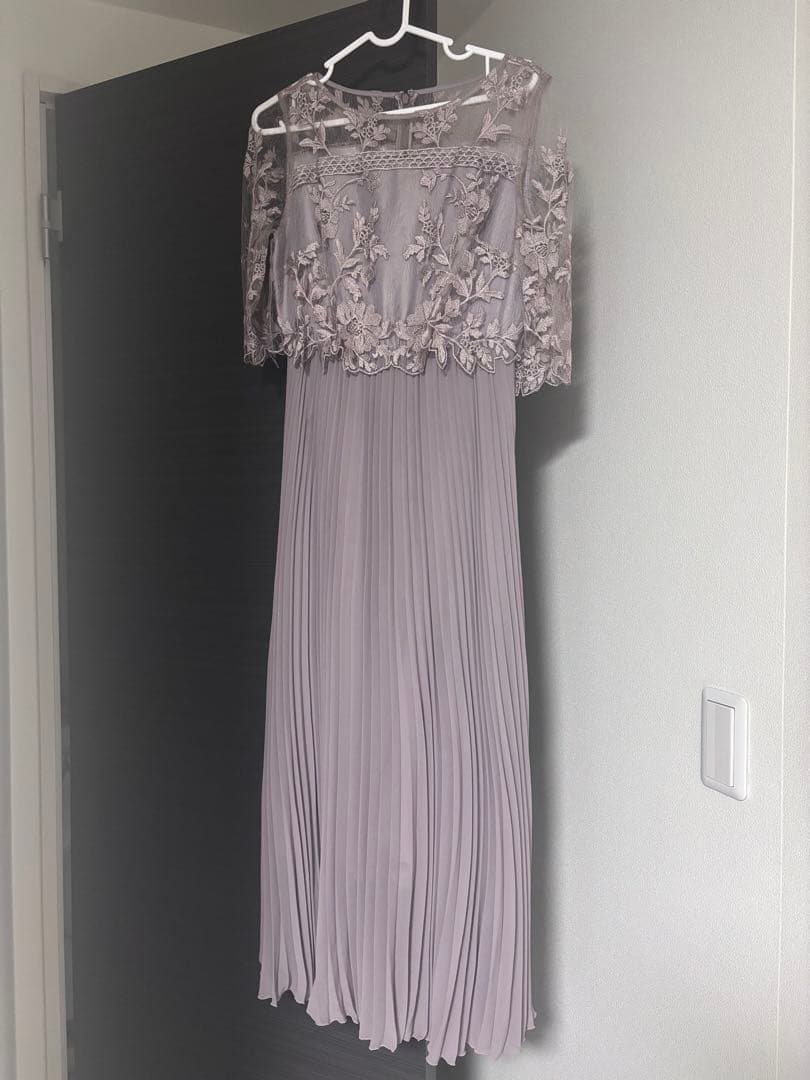 結婚式パーティドレス　お呼ばれ　ドリードール　kana