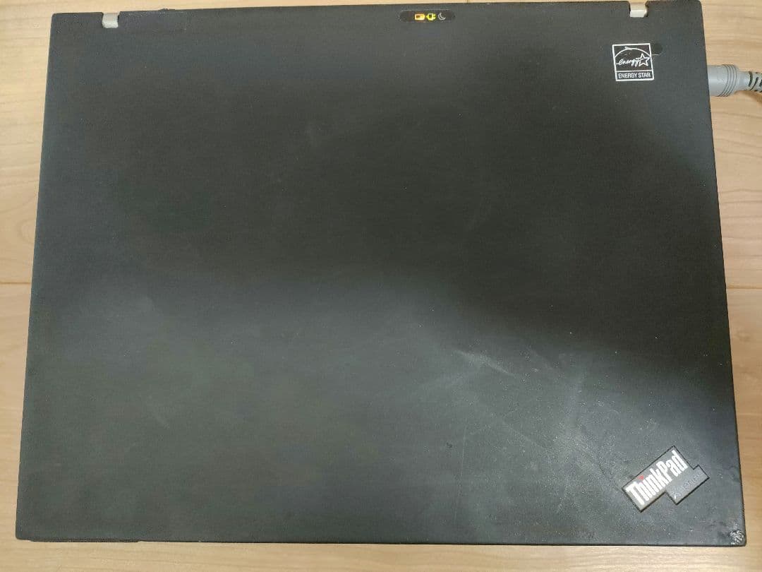 Lenovo ThinkPad X61 T8100付属品あり　Win Vista