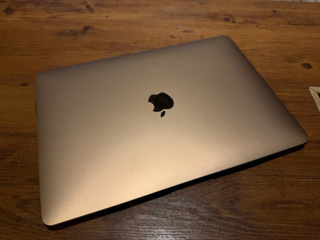 macbook air 13インチ 2019モデル