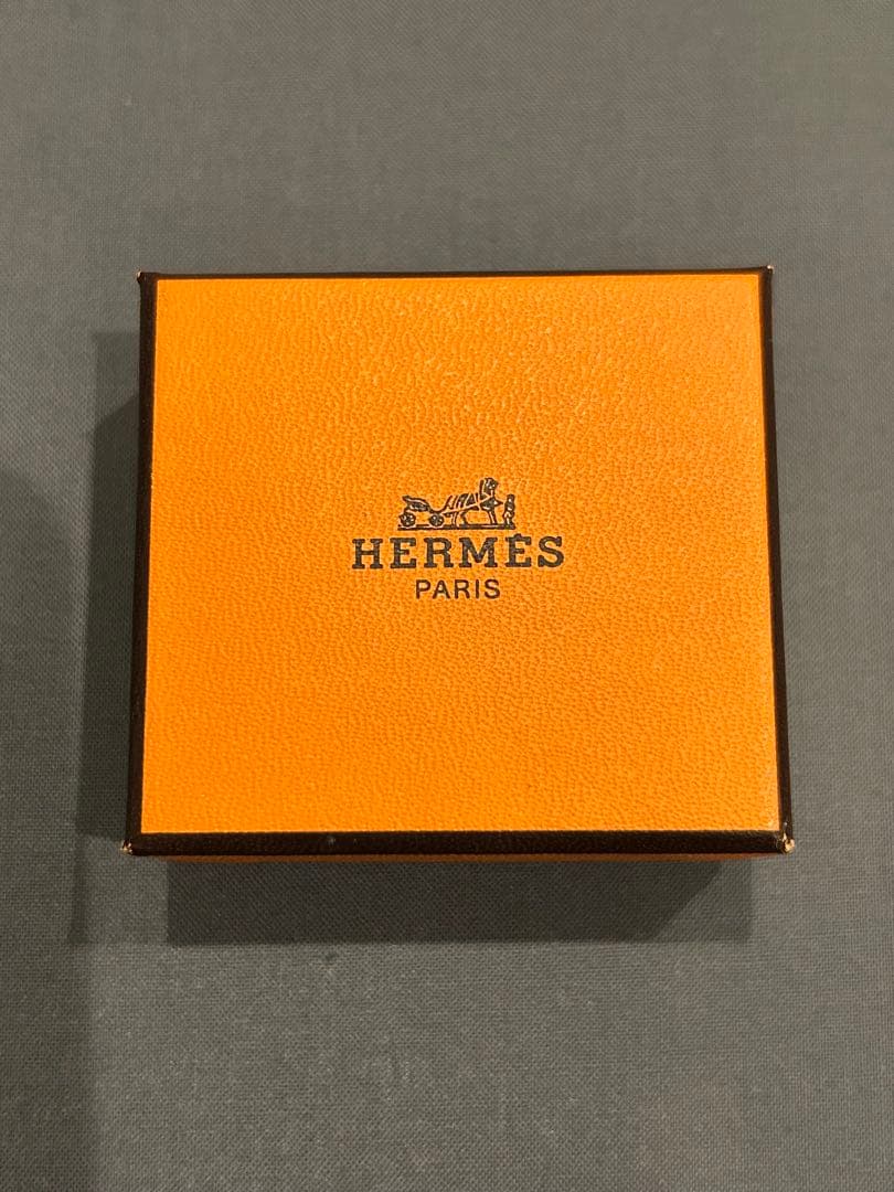 【新品未使用】エルメス　レガート　スカーフリング　　ゴールド