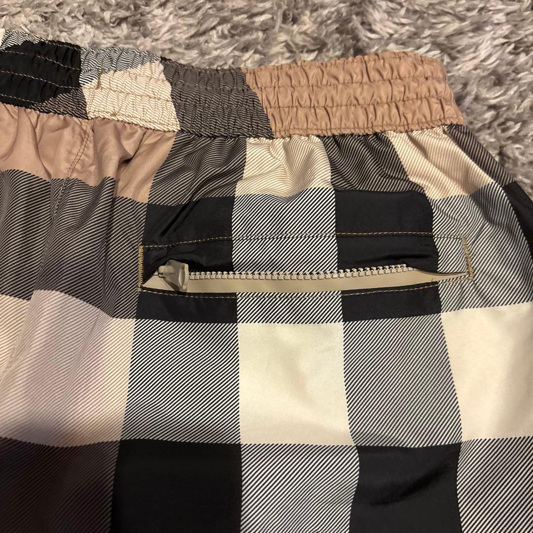 Burberry 水着　ショーツ　メンズ　Sサイズ