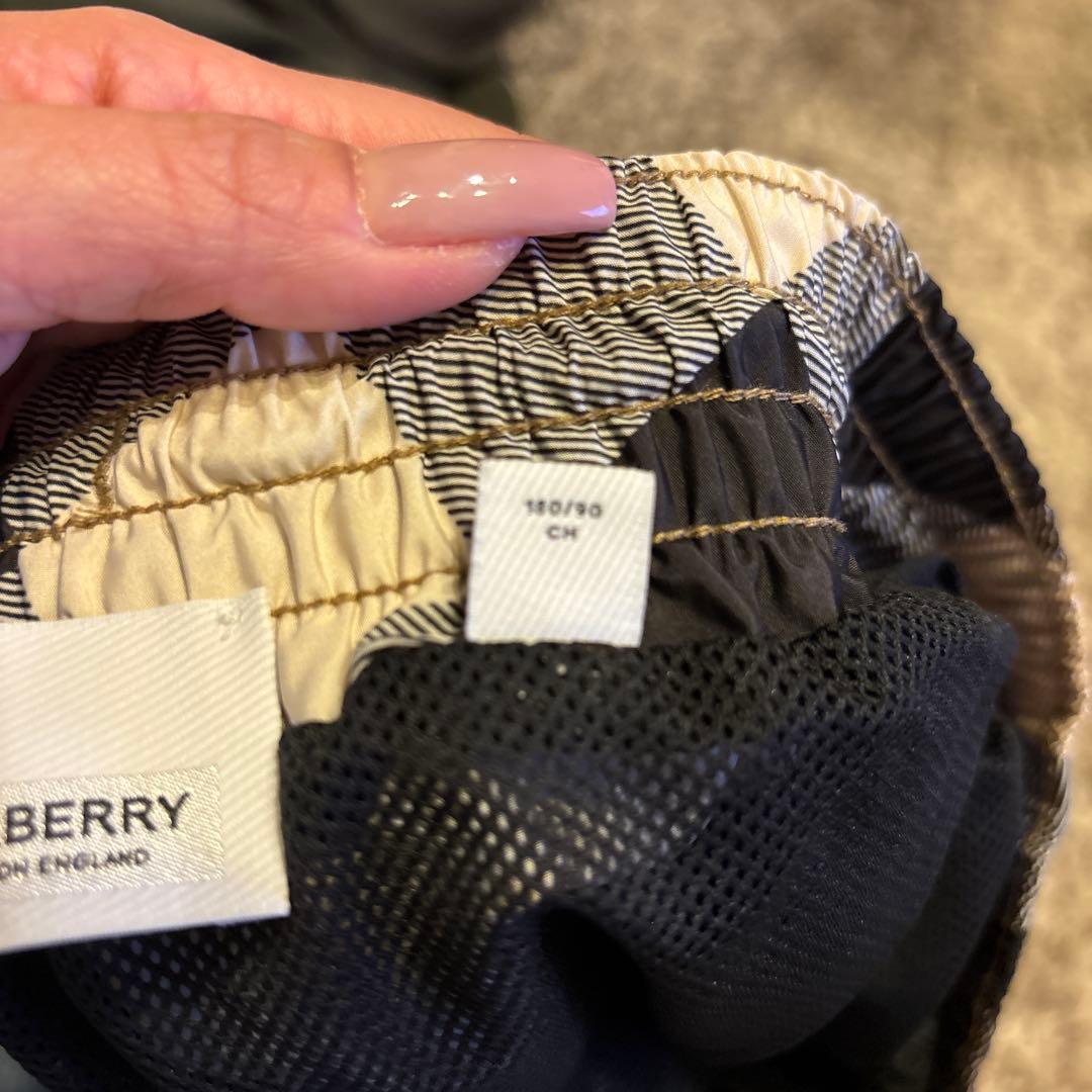 Burberry 水着　ショーツ　メンズ　Sサイズ