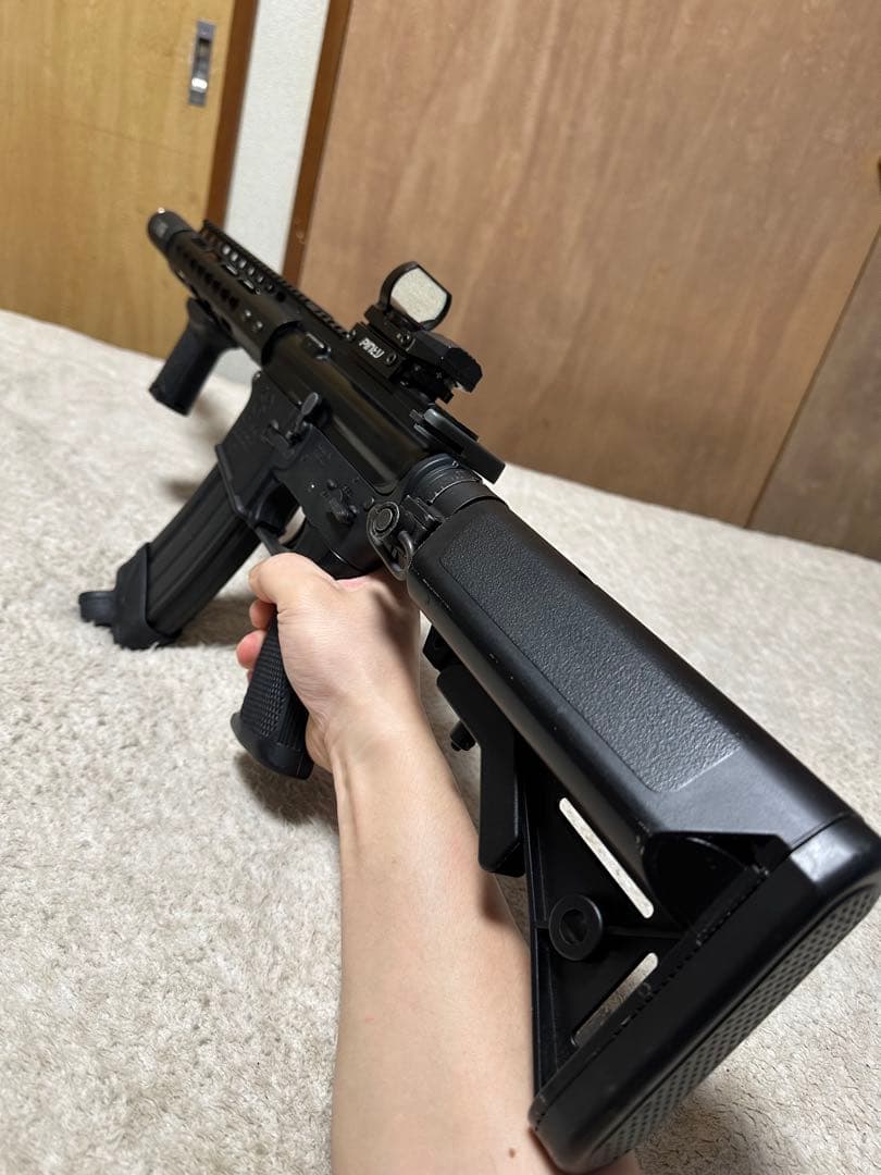 東京マルイ 次世代電動ガン M4A1 CQB-R カスタム付 属品多数