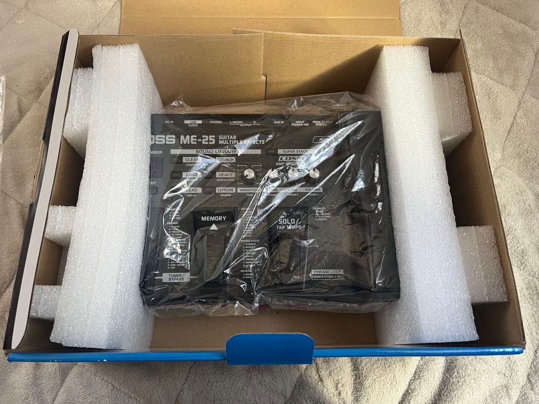 【ほぼ新品】BOSS ME-25 マルチエフェクター