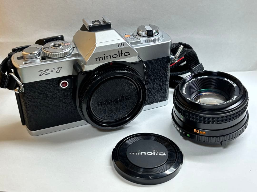 フィルム一眼レフ MINOLTA X-7 50mm F1.7レンズ付き
