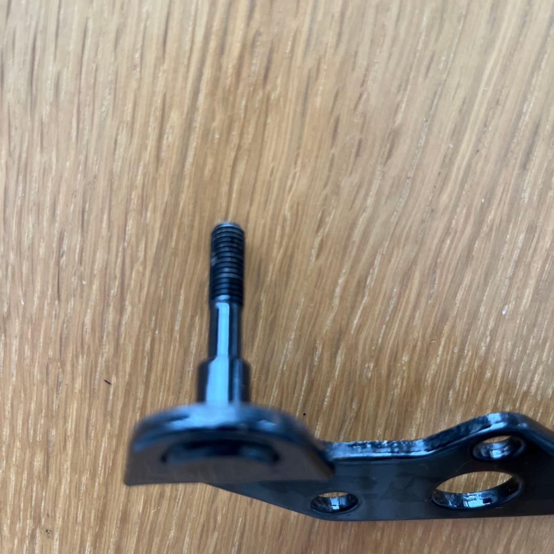 10番　CB400F メーターブラケット