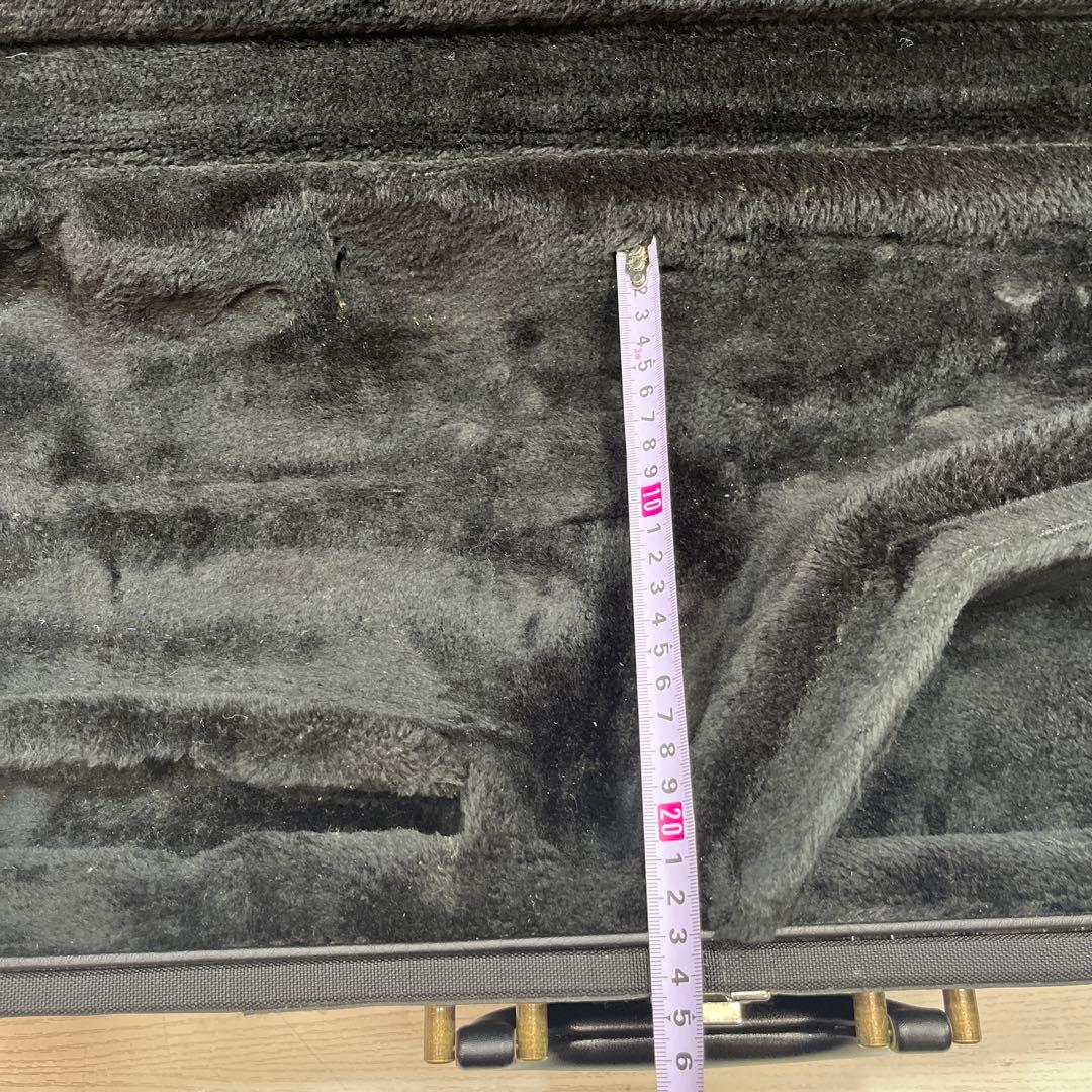 ヤナギサワ　ケース