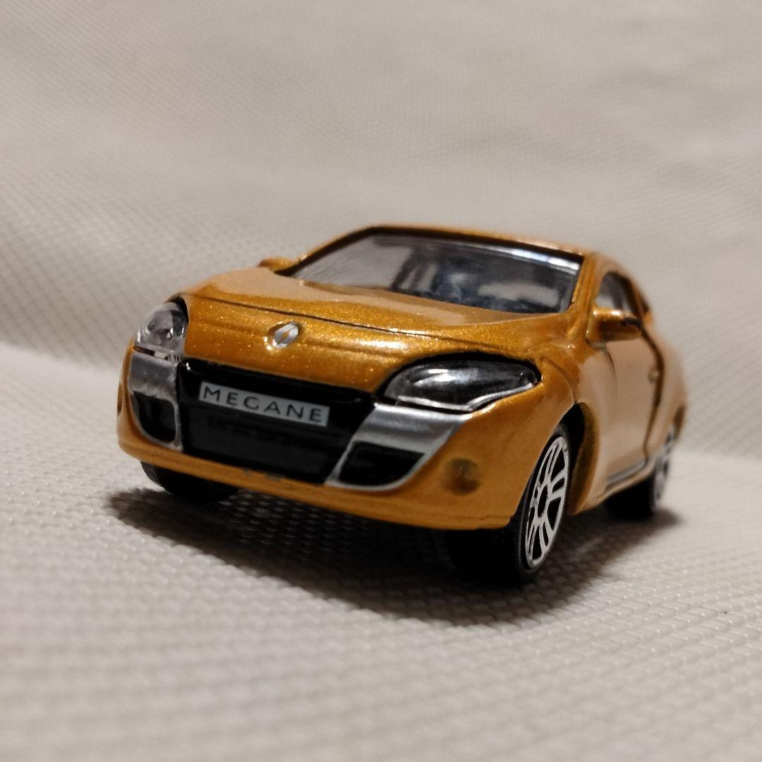 ★商談中★　3848 マジョレット ルノー メガーヌクーペ 1/64