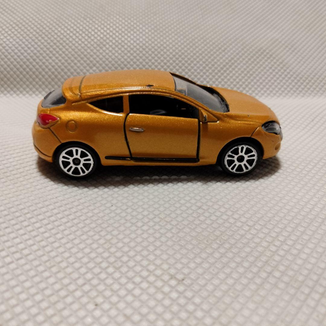 ★商談中★　3848 マジョレット ルノー メガーヌクーペ 1/64