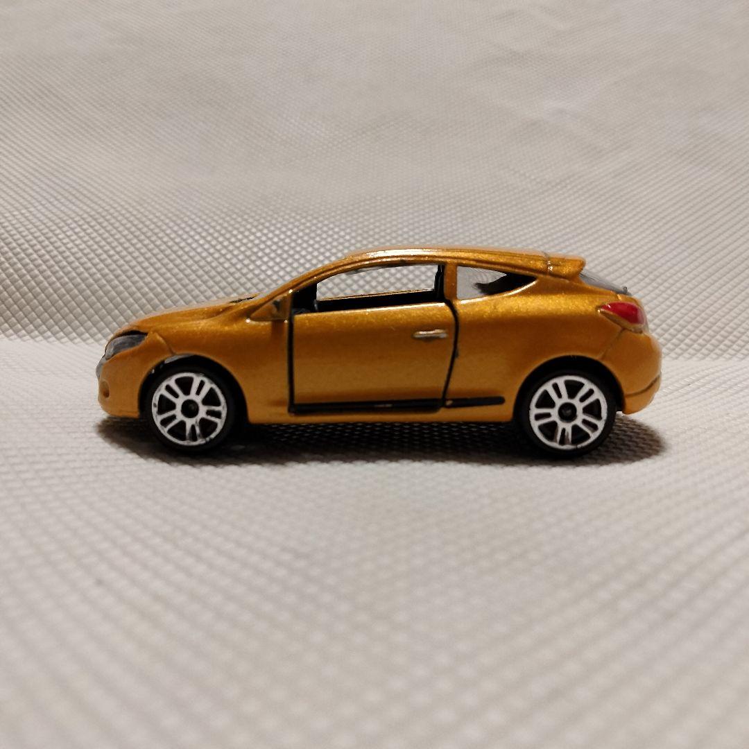 ★商談中★　3848 マジョレット ルノー メガーヌクーペ 1/64