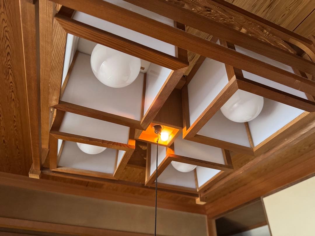 昭和レトロ 天井照明 手彫り 和風 木彫り 電子傘