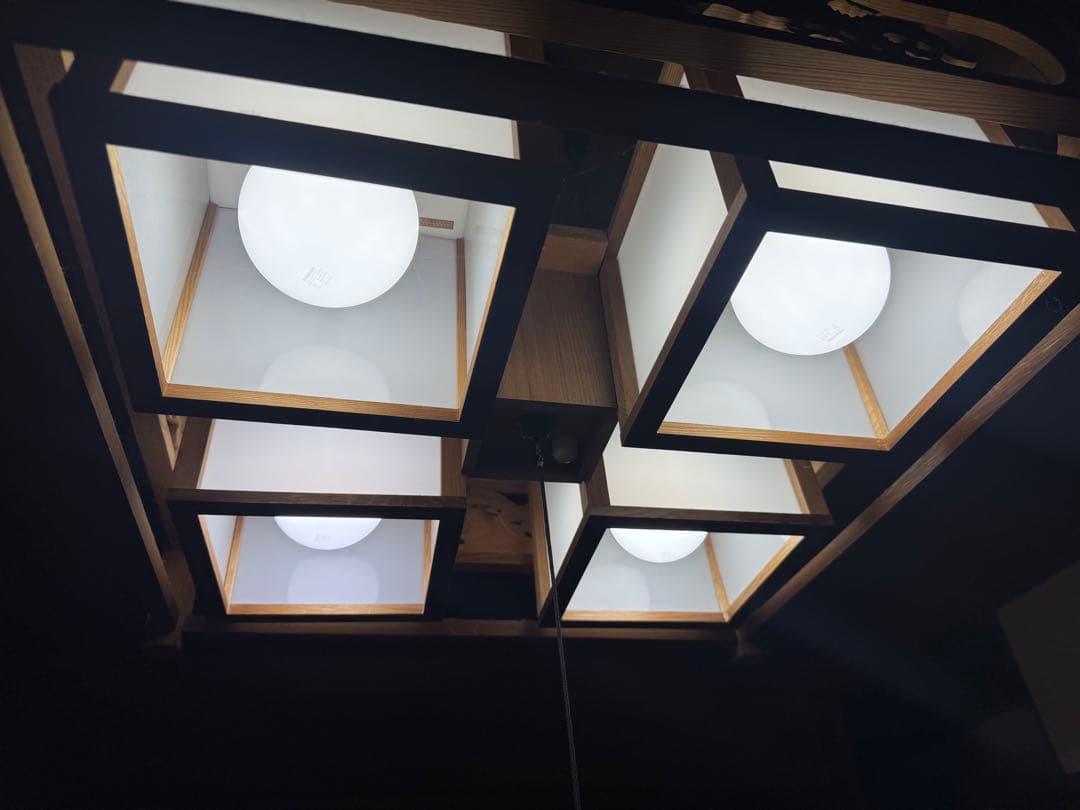 昭和レトロ 天井照明 手彫り 和風 木彫り 電子傘