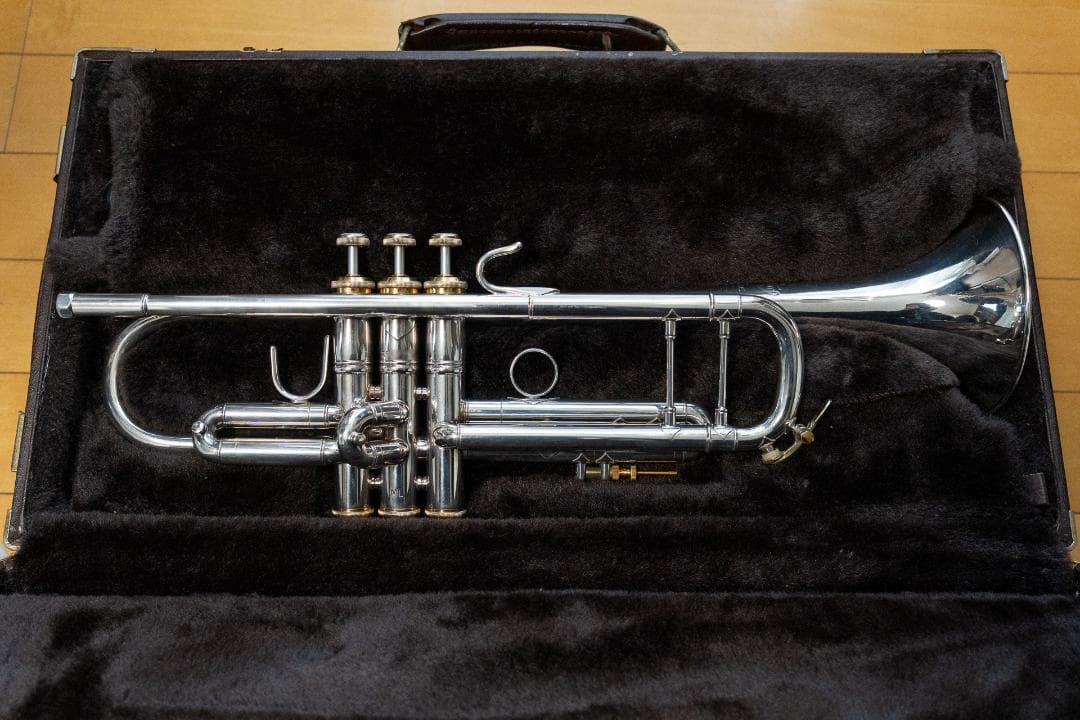 Bach 180ML37SP トランペット