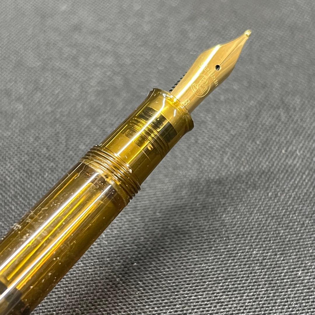 B2【used】ペリカン　万年筆　GV300 アンバー　インクセット