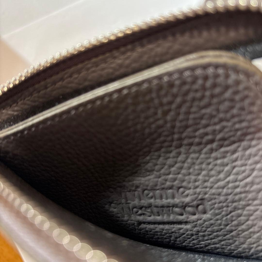 未使用　ヴィヴィアン ウエストウッド　ケース