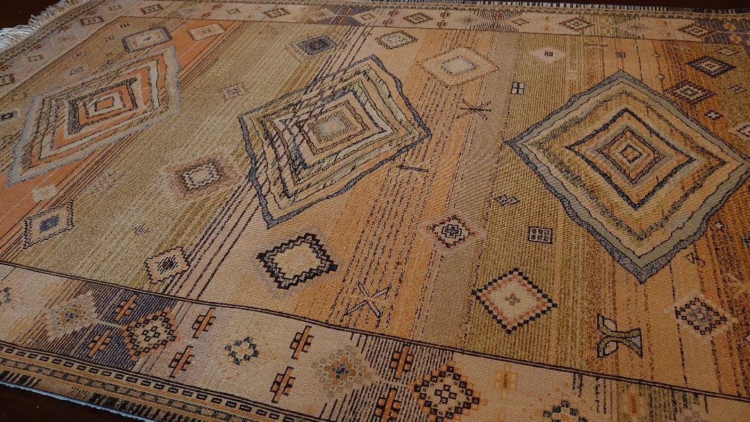 ペルシャ絨毯　緞通　ラグ　敷物　旧家　蔵出し　1枚