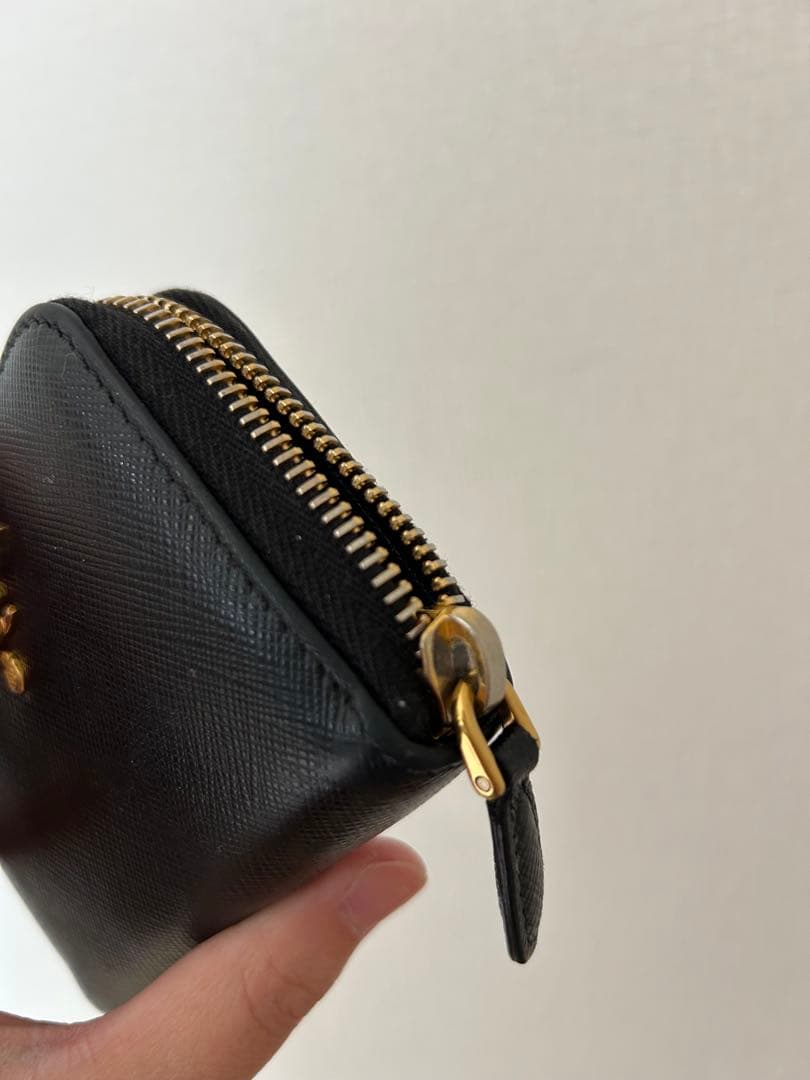 PRADA ミニウォレット　ジッパー　ケース