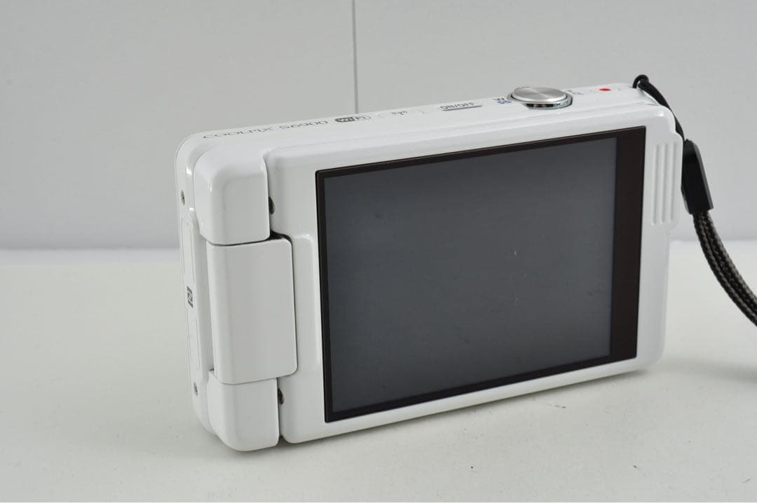 Nikon COOLPIX S6900 コンデジ デジカメ カメラ