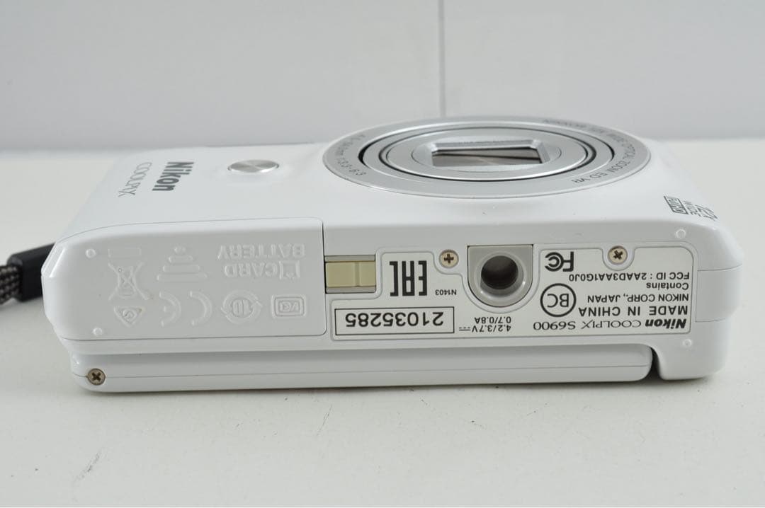 Nikon COOLPIX S6900 コンデジ デジカメ カメラ