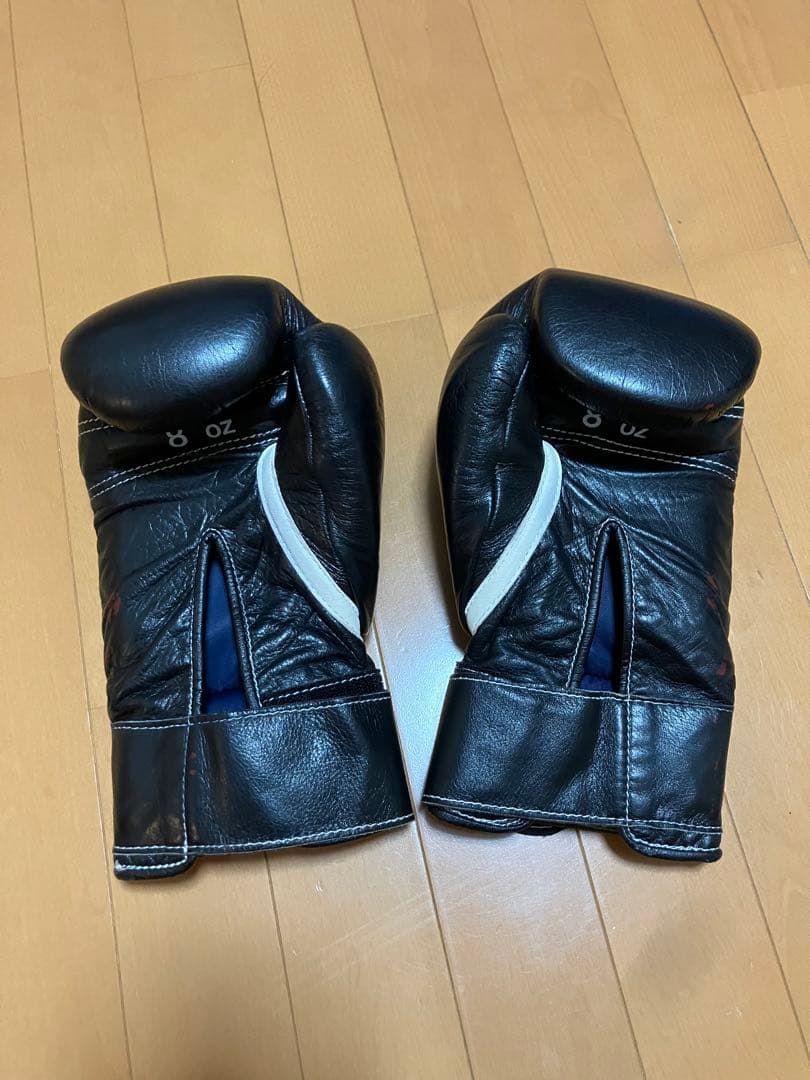 ボクシンググローブ Winning 8オンス マジックテープ式 MS-200-B