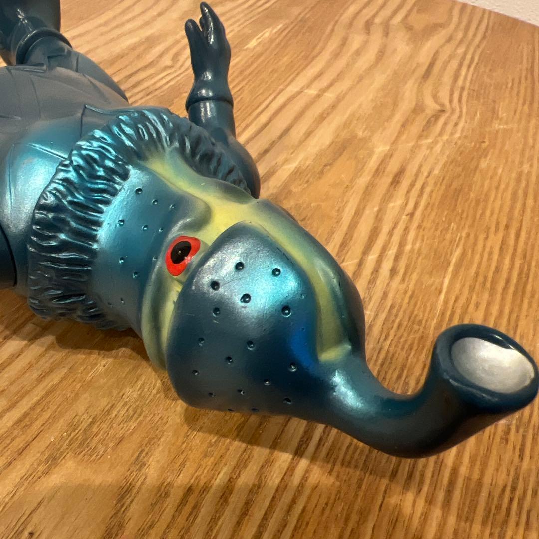 M 1号　ケムール人　ソフビ