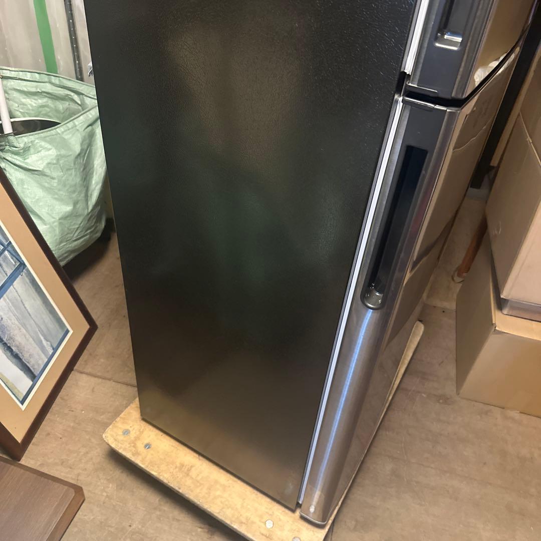 SHARP冷蔵庫 SJ-D23D-S