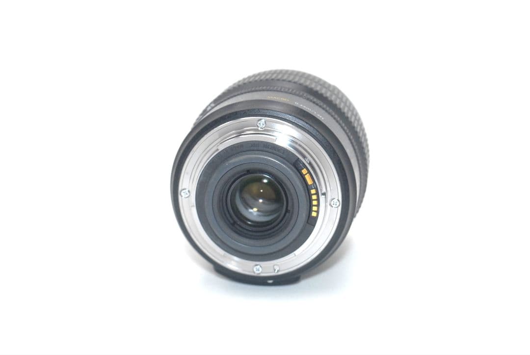 Canon EF-S 15-85mm F3.5-5.6 IS USM♪