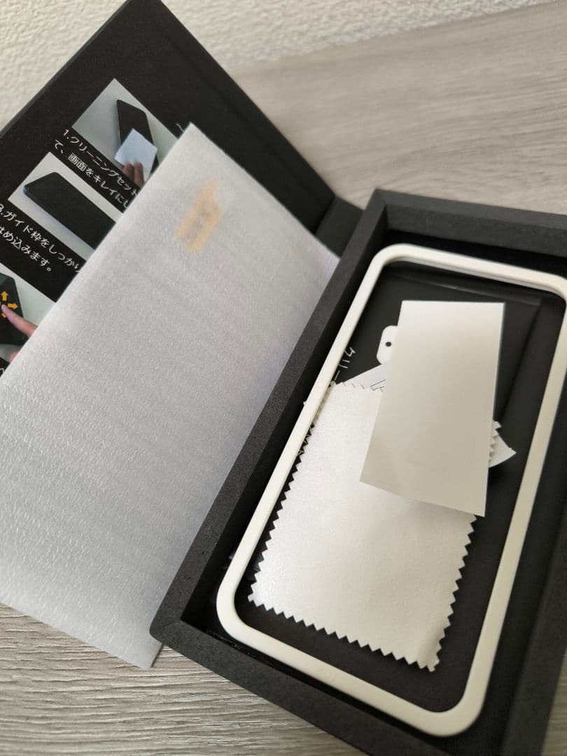 iPhone15pro 128GB SIMフリー　ブラックチタニウム　おまけ多数