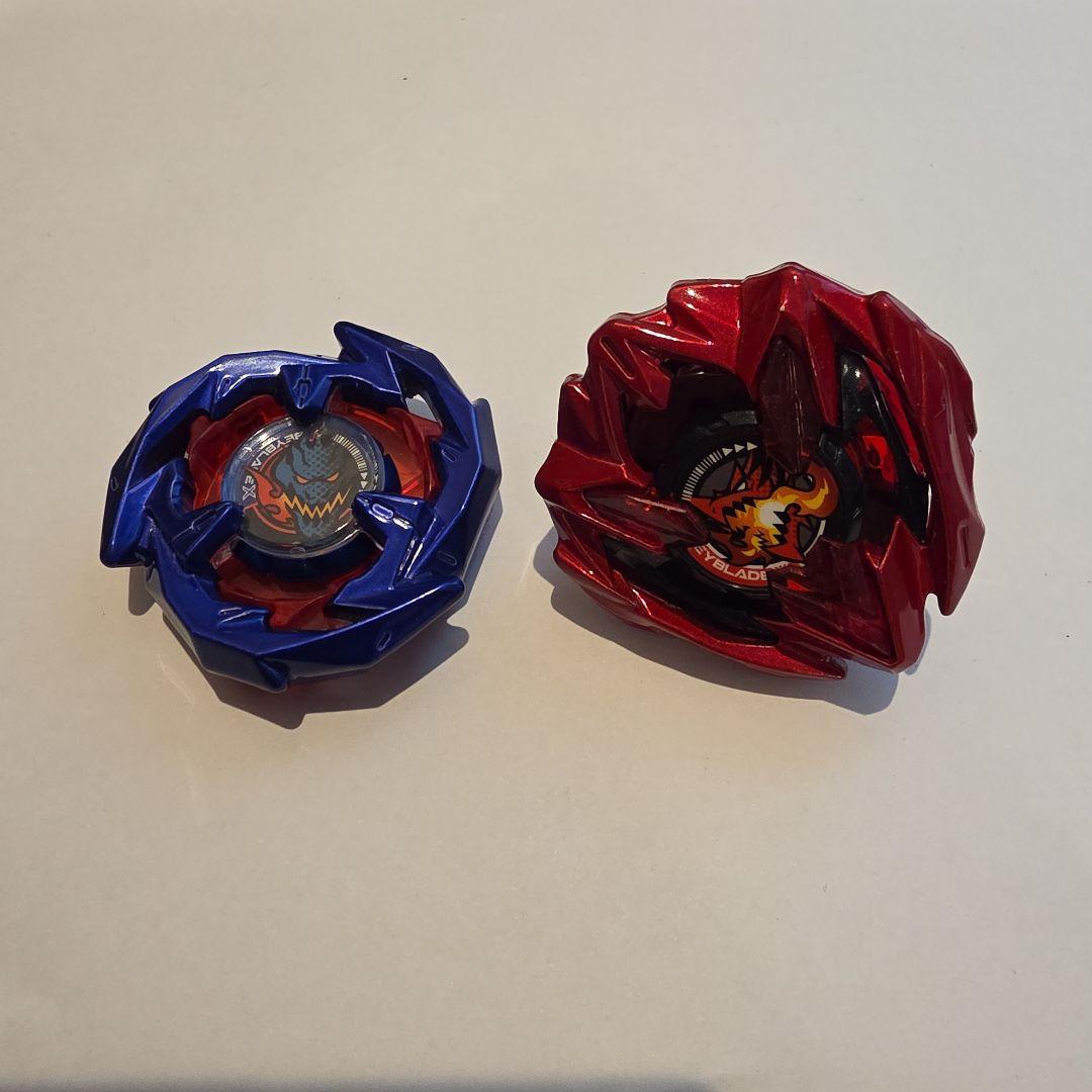 ベイブレードX　ドランバスターメタルコートレッド&ドランソードメタルコートブルー