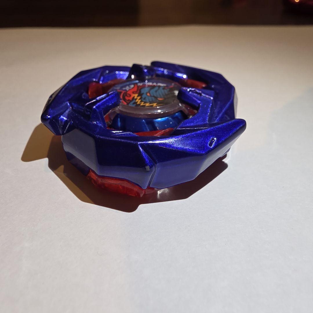 ベイブレードX　ドランバスターメタルコートレッド&ドランソードメタルコートブルー