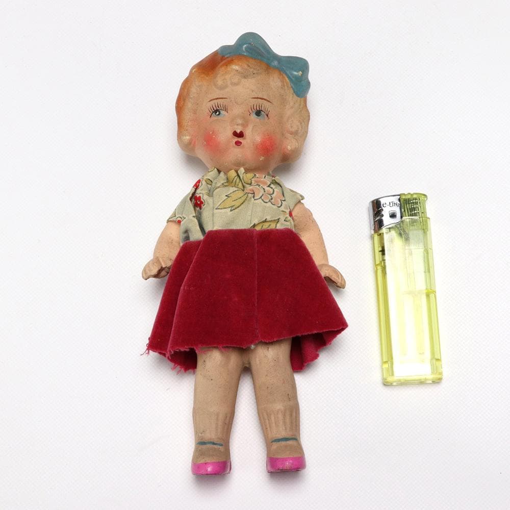 109C 陶器人形 女の子 アンティーク レトロ 置物 インテリア 高さ8㎝