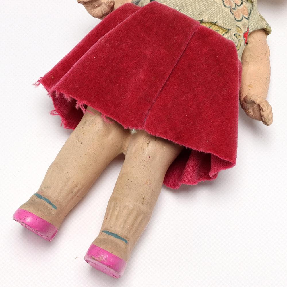 109C 陶器人形 女の子 アンティーク レトロ 置物 インテリア 高さ8㎝