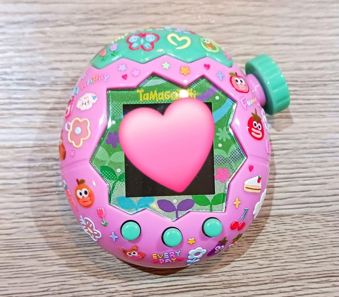 たまごっちパラダイスピンク✧ケース付✧可愛いデコ付✧