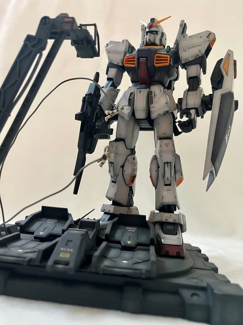 【エアブラシ塗装完成品 】MG ガンダム Mk2 Ver.2.0 エゥーゴ