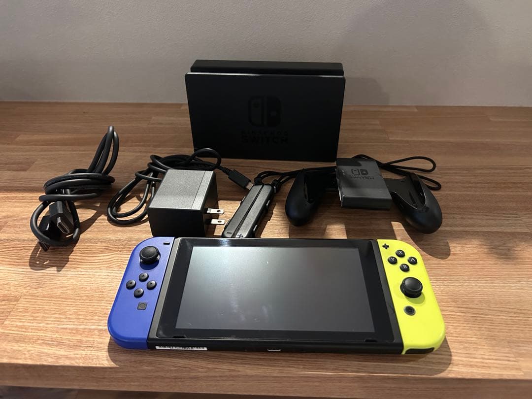 初期型ニンテンドースイッチ【ケース付】