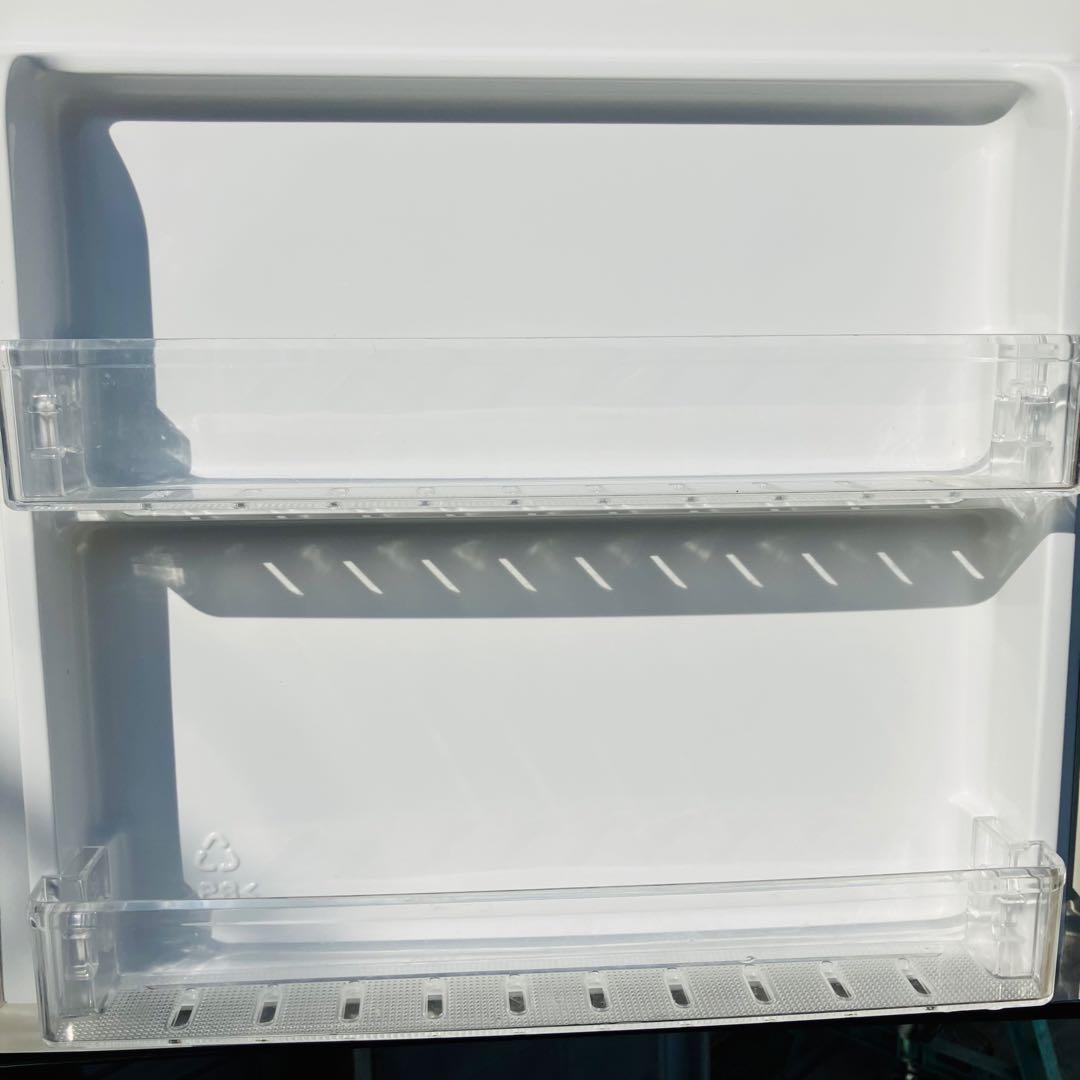 11r77. Hisense 227L 冷凍冷蔵庫 HR-B2301 2018年