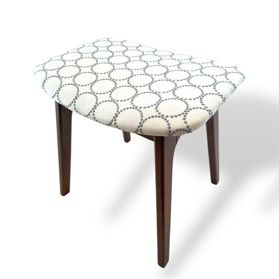 ミナペルホネン使用スツール　オットマン　イス チェア　椅子　送料無料　家具