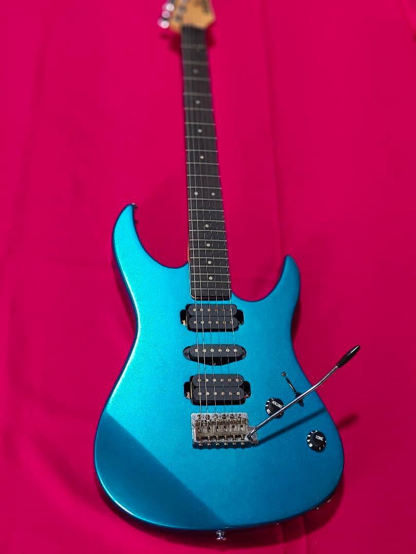 本日 出品終了Yamaha YGX121D メタリックブルー エレキギター