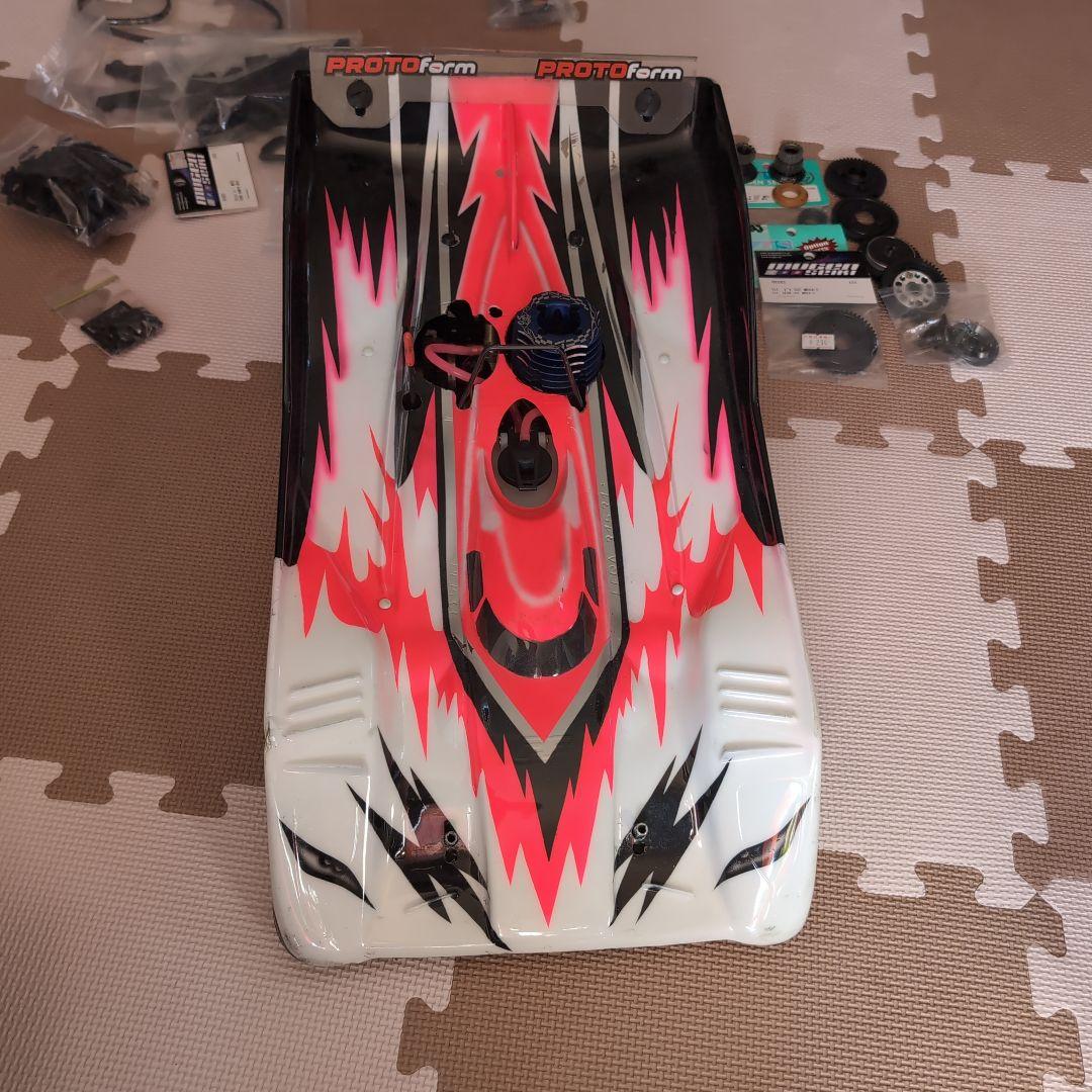 Mugen MRX5 WC 1/8レ-シングエンジンカー