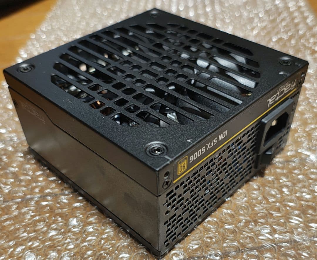 電源ユニット Fractal Design ION SFX 500G