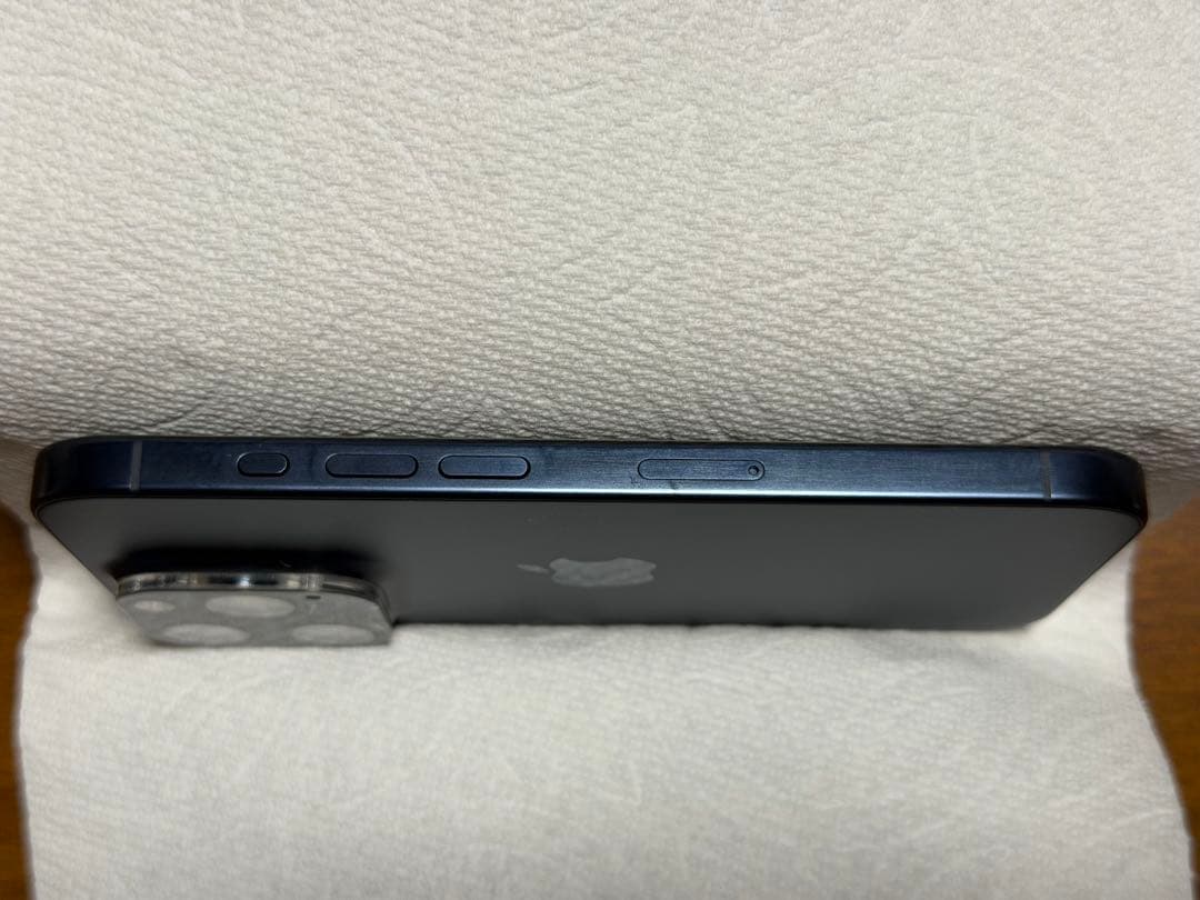 Apple iPhone 15 Pro ブルーチタニウム　256GB